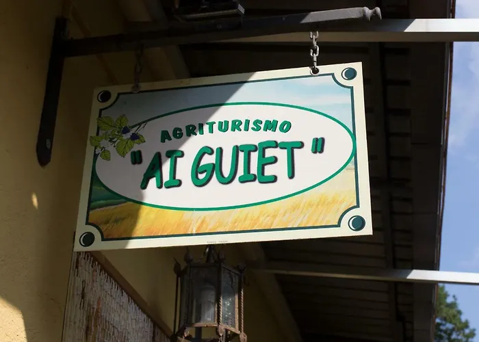 Agriturismo Ai Guiet ファームステイ *